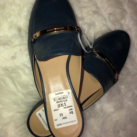 Brand New Michael Kors Mule - Picture 1 of 6